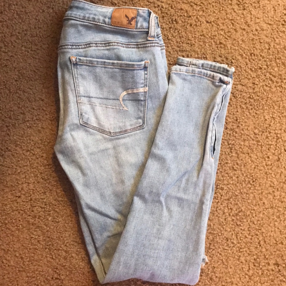 American Eagle size 2 skinny jeans